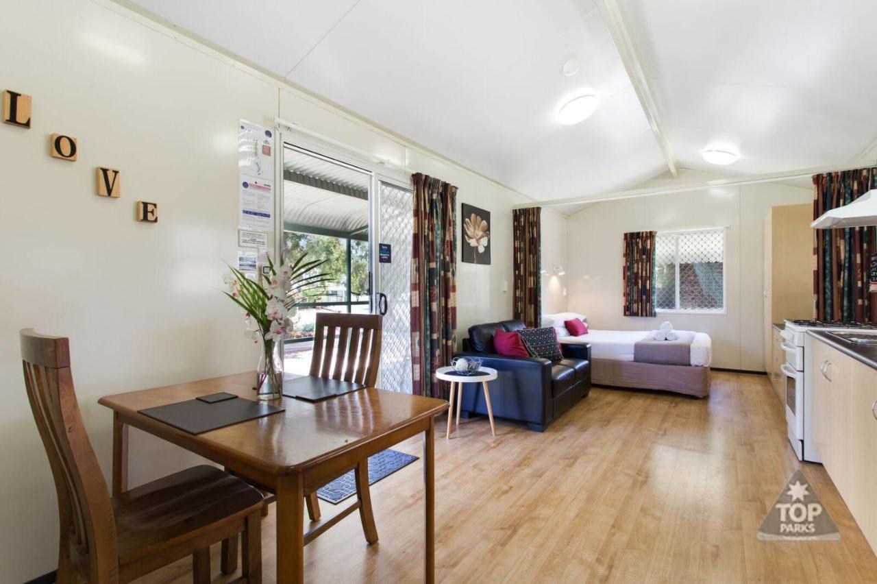 Goondiwindi Holiday Park מראה חיצוני תמונה